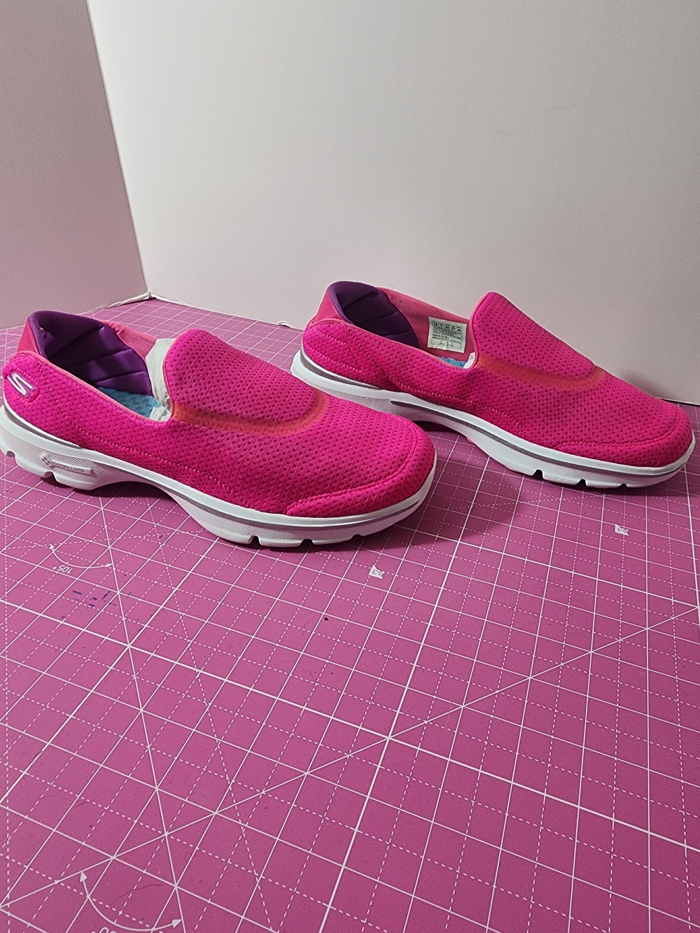 Skechers Go Walk 3 Women's Pink Slip On Loafer Shoes Size 10 - Picture 5 of 7